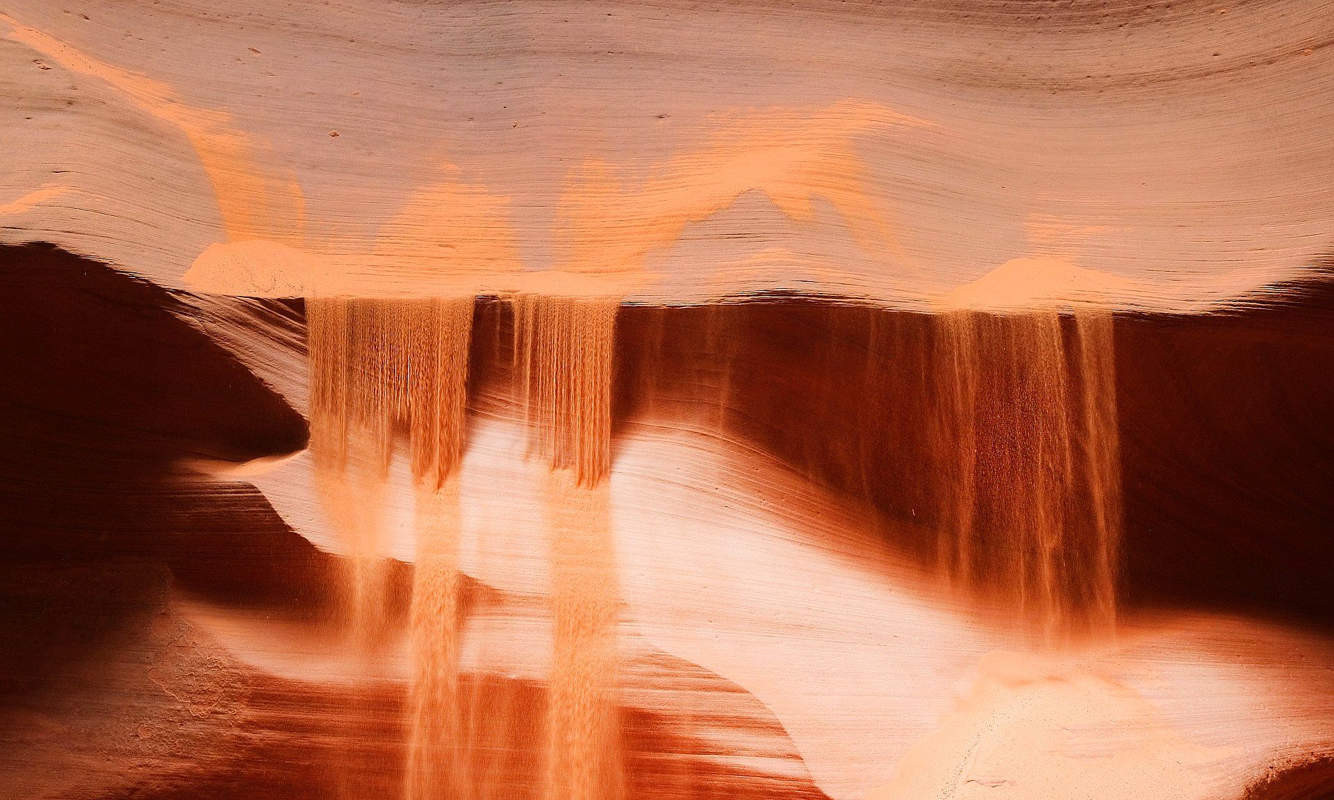 Sandfalls in the canyon
