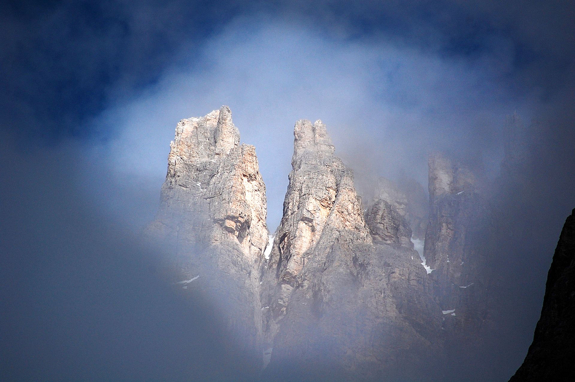 Rocky peaks in the fog
